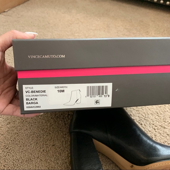 NEW 10 Vince Camuto Benedie Black Leather Bootie - Picture 13 of 13